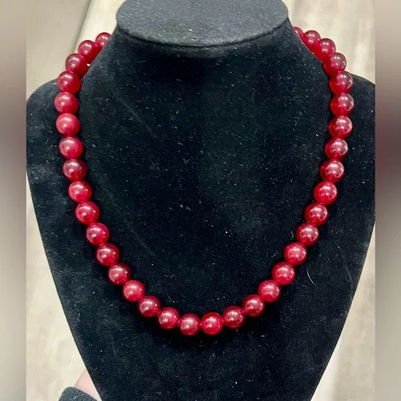 RARE!!! Artisan Red Jade or Carnelian Bead Necklace | Sterling Clasp | Vintage - Picture 8 of 12